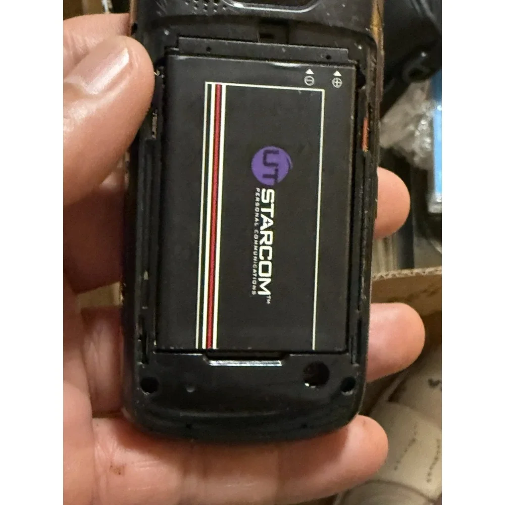 UTStarcom - Black and Red ( Virgin Mobile ) Very Rare Phone, Untested , No Power